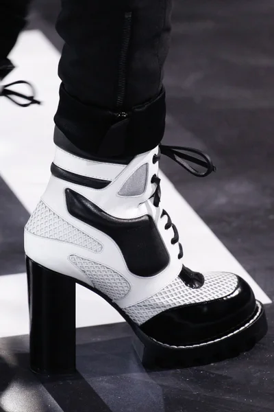 Look 91